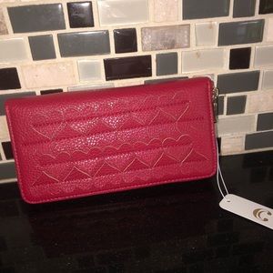 NWT Charming Charlie Wallet
